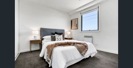 Sophisticated Living in a Prime Location - Photo 2