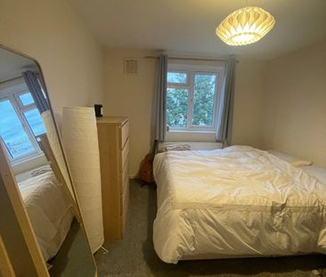 Room in a Shared House, Ashchurch Terrace, W12 - Photo 5