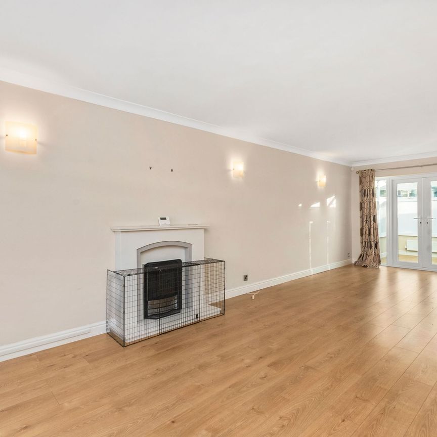 Cowan Way, Widnes - Photo 1