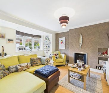 3 bedroom semi-detached house to rent - Photo 2