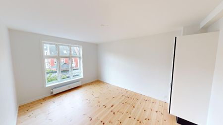 Centralt beliggende lejlighed i Aalborg med 4 værelser - Photo 2