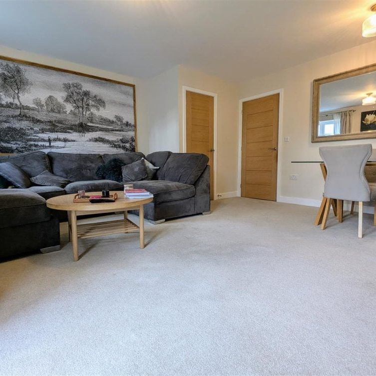 Shearford Close, Barnstaple - Photo 1