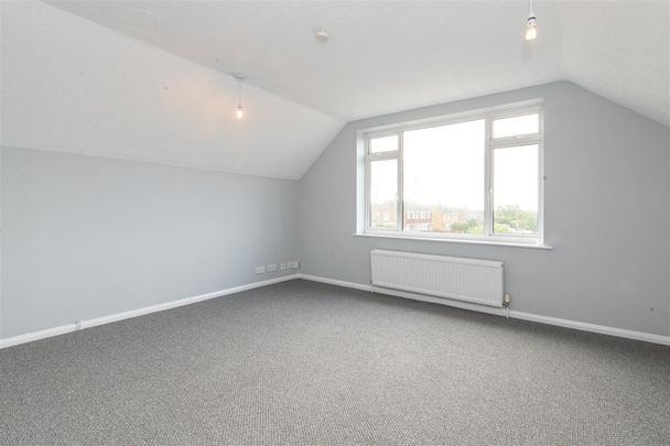2 bed House To Let - Photo 1