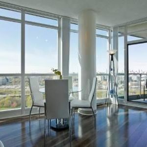 231 FORT YORK BLVD -ATLANTIS CONDOS -HIGH FLOOR 2 BEDROOM W/1 BATHROOM - Photo 2