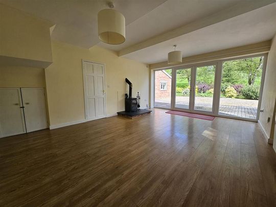 3 bedroom detached house to rent - Photo 1