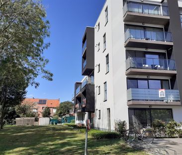 Instapklaar appartement met 2 slaapkamers, terras en autostaanplaats - Photo 6