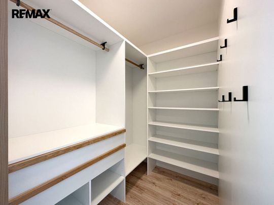Pronájem bytu 2+kk v osobním vlastnictví 57 m², Praha 9 - Vysočany - Photo 1