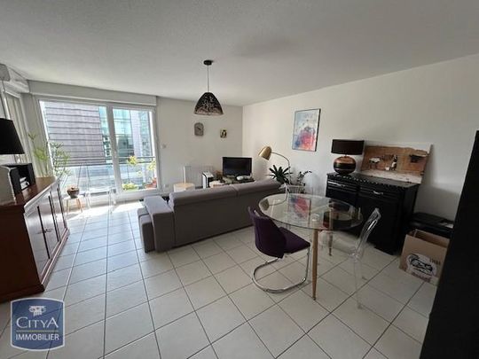 Location Appartement 3 pièces 71m² MULHOUSE 68100 - Photo 1
