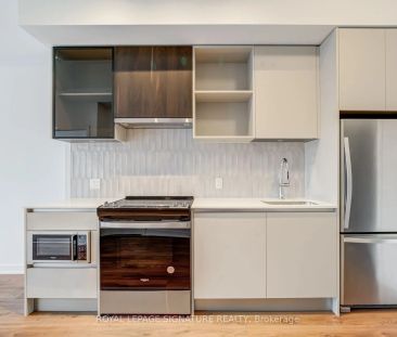 395 Dundas Street W #PH20 - Photo 1