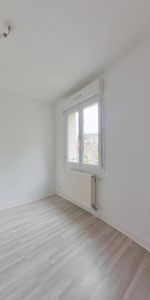 Location Appartement 2 pièces 47m² POITIERS 86000 - Photo 4