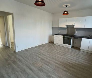 Appartement à louer 2 pièces • Tournon-sur-Rhône - Photo 1