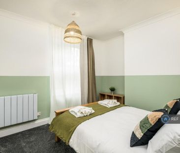 2 bedroom terraced house to rent - Photo 6