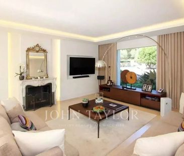 Maison à louer Valbonne, Cote d'Azur, France10 500 EUR / Mois - Photo 1