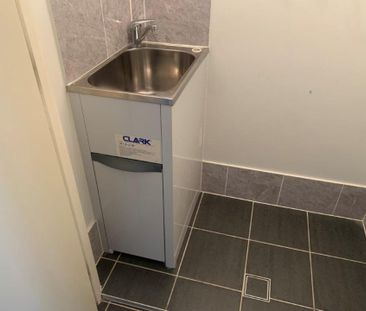 Excellent Conditions Granny Flat - Photo 4