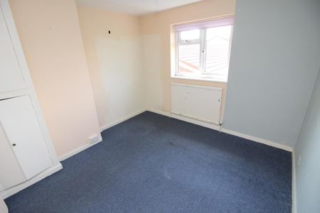 School House, Manor Drive North, New Malden - Photo 3