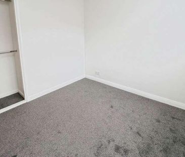 Baildon Green, Little Sutton, CH66 - Photo 6