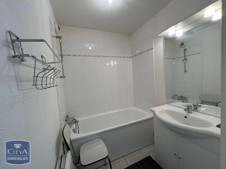 Location Appartement 2 pièces 58m² ABBEVILLE 80100 - Photo 2