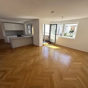 4 Zimmer DG-Wohnung auf einer Ebene - keine Schrägen !!! - plus 1 Terrasse nächst Margaretenplatz/Schlossquadrat - Photo 1