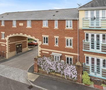 3 bedroom semi-detached house to rent - Photo 5