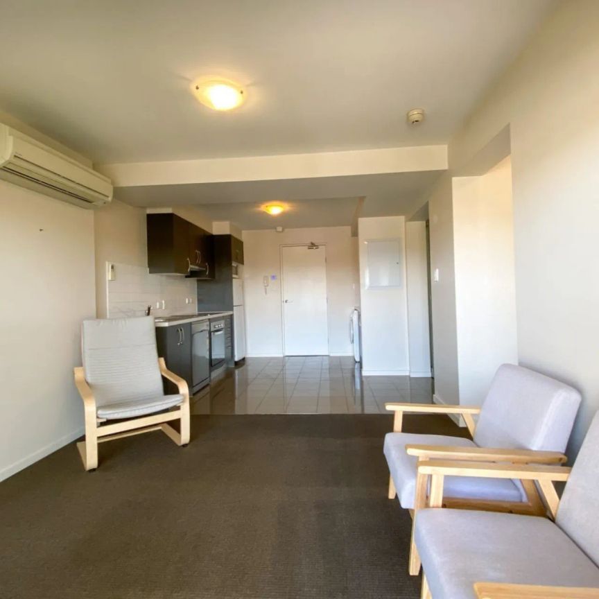 Stylish Apartment Living in the Heart of Mawson Lakes - Photo 1
