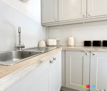 Sycamore Crescent - Photo 3