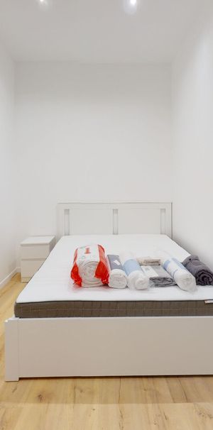 Chambre à louer dans Maison Coliving avec jardin - Photo 1
