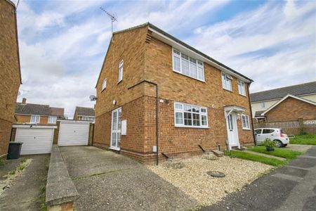 Cobbitts Road, Maulden, Bedford, MK45 2ED - Photo 2