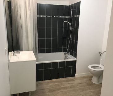 Location Appartement 2 pièces 38m² - Photo 5