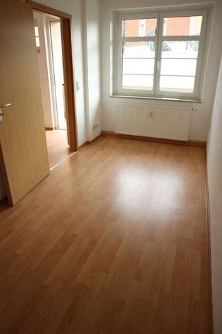 Wohnen in TOP Lage: frei ab 1.1.25 - Laminat - großer Balkon - Foto 4