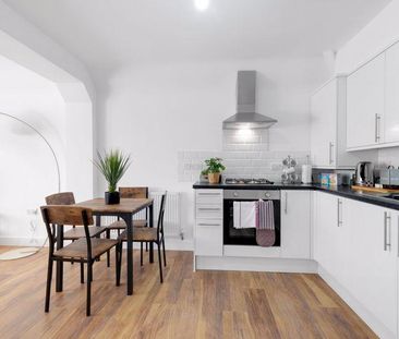 1 bedroom flat to rent - Photo 4