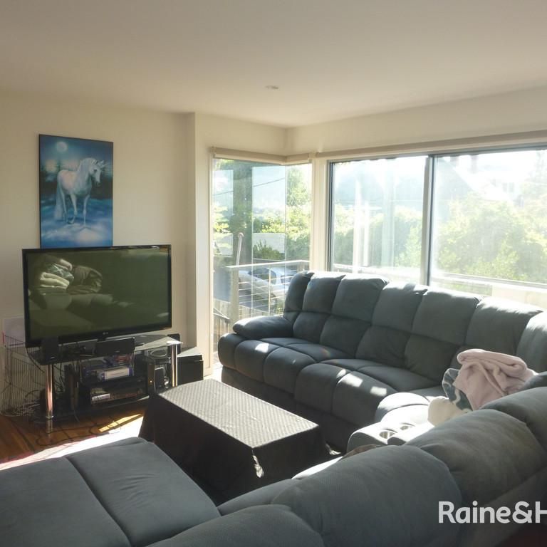 Great North Hobart Apartment - Photo 1