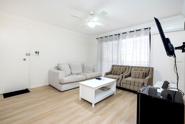 FULLY FURNSIHED - MORE PHOTOS COMING! - Photo 1