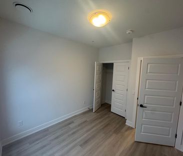 For Lease - 1100 Lackner Place Unit# 419, Kitchener, Ontario - Photo 5