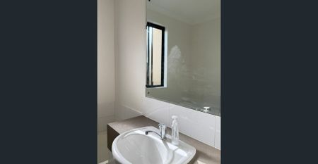 READY TO MOVE IN - AVAILABLE IN MIDLAND - Photo 4