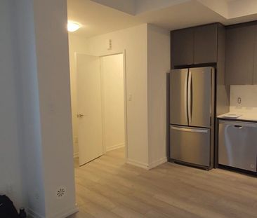 For Lease - 20 Lytham Green Circ Circle Unit# 1, Newmarket, Ontario - Photo 3