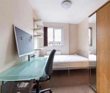 3 bedroom apartment to rent - Photo 1