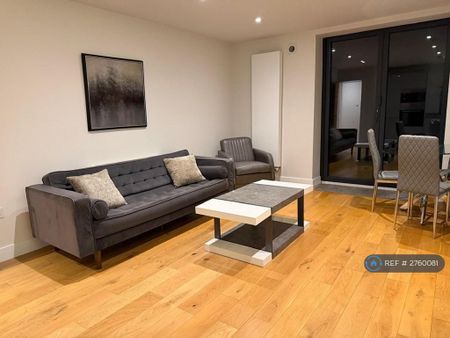 2 bedroom flat to rent - Photo 2