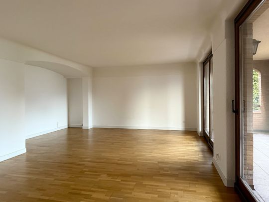 4.5 Zimmer, 185 m², 1. Stock - Photo 1