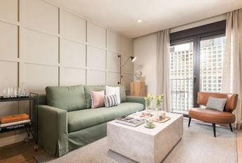 Calle de la Farmacia, Madrid, Community of Madrid 28004