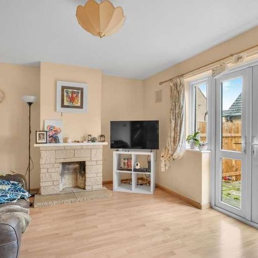 New Road, Bampton, OX18 - Photo 1