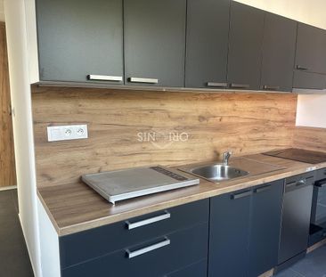 Pronájem bytu 2+1 52 m² - Photo 1