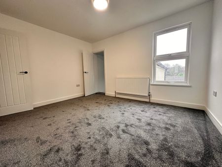 Corporation Road - Photo 3