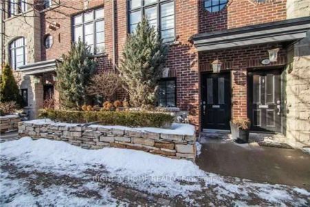 Condo Townhouse For Lease | W9232889 - Photo 3