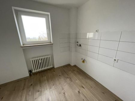 2.5-Zimmer-Wohnung mit Balkon in Hamm-Heessen mieten - Photo 4