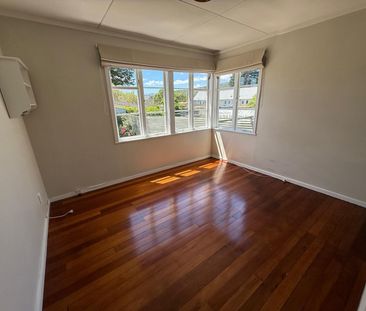 31 Grierson Street, Naenae - Photo 2