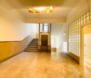 1 room luxury Flat for rent in Lisbon, Portugal - Photo 3