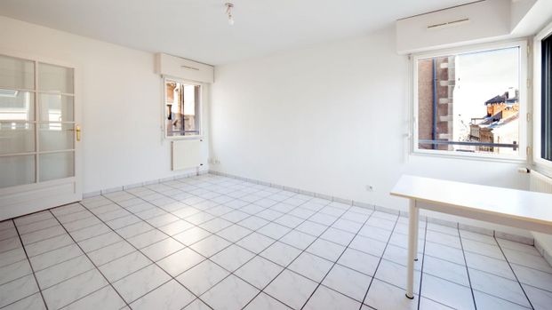 Location Appartement 1 pièce 25m² NANTES 44000 - Photo 1