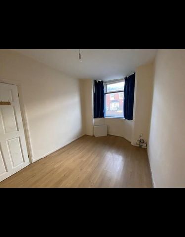 Lower Hillmorton Road, Rugby - Photo 2