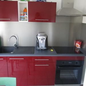 Location Appartement 1 pièce 31m² ROANNE 42300 - Photo 2