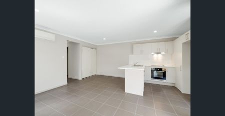 Modern Duplex In Prime Location - Photo 3